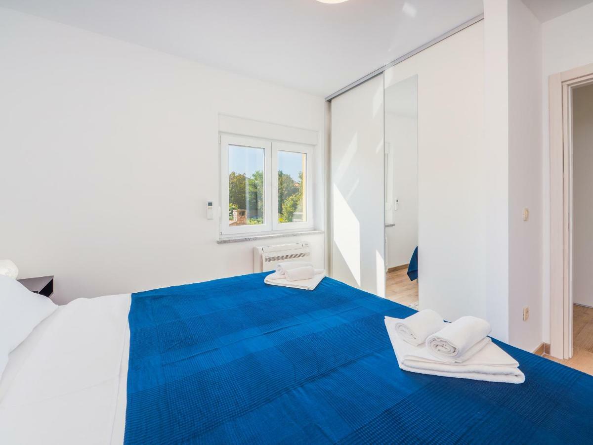 Appartments Adriatic Omišalj Exteriér fotografie